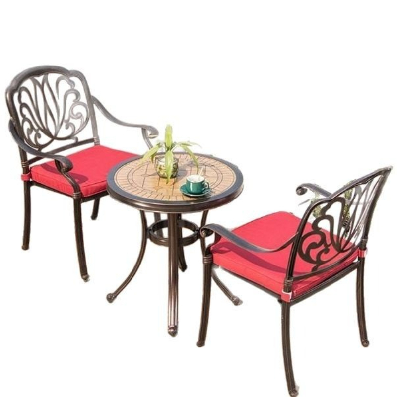 Cast aluminum one table courty - Outdoor Furniture One Piece recension och pris